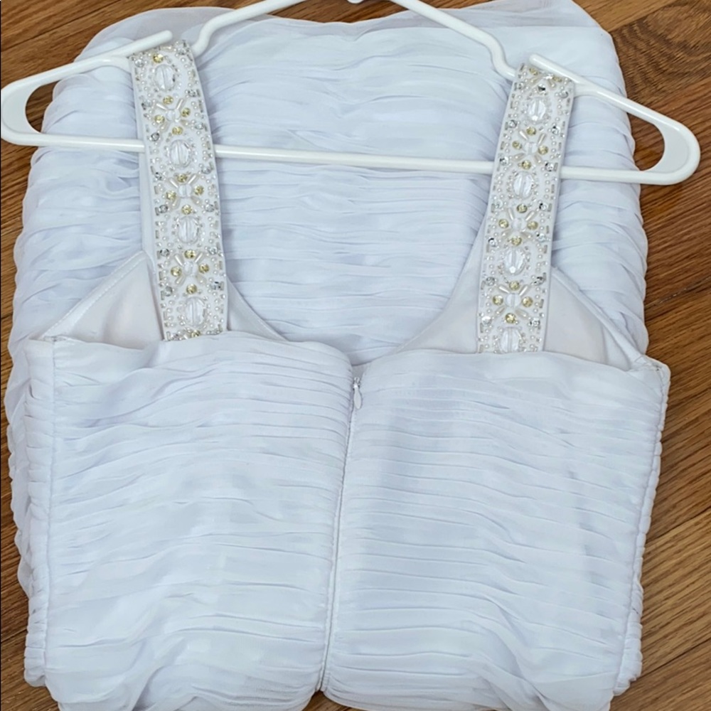 Fitted White Ruffle Dress - Picture 3 of 5